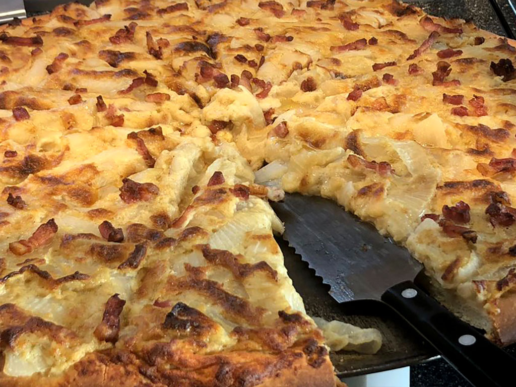 Leckerer Zwiebelkuchen aus der Konditorei Müller in Schwelm